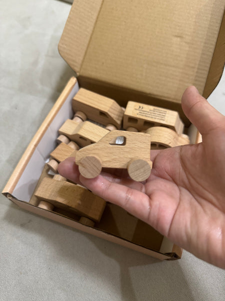 EducratePH Wooden Car Set – 8-Piece Natural Beechwood Vehicles