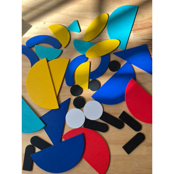 TANGRAM shape puzzle with pattern cards