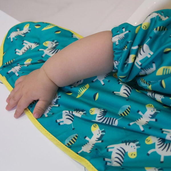 Tidy Tot Cover and Catch Bib SHORTSLEEVES