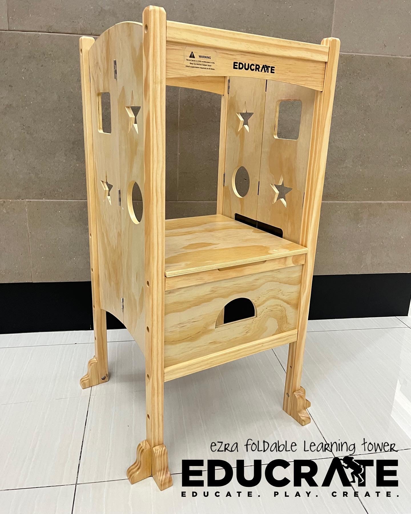 Ezra Foldable Learning Tower / Kitchen Helper
